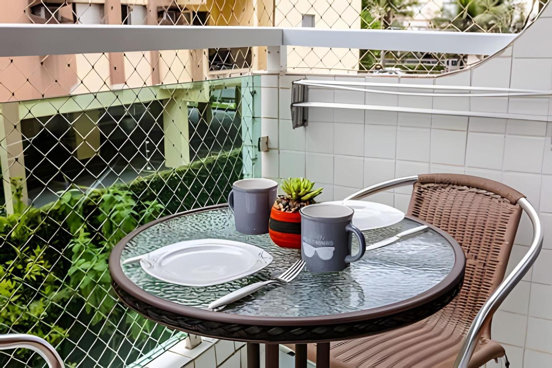 Apto Na Enseada Excelente Localizacao, 500M Da Praia, Garagem, Ar Condicionado Portaria 24 Horas Guarujá Eksteriør bilde