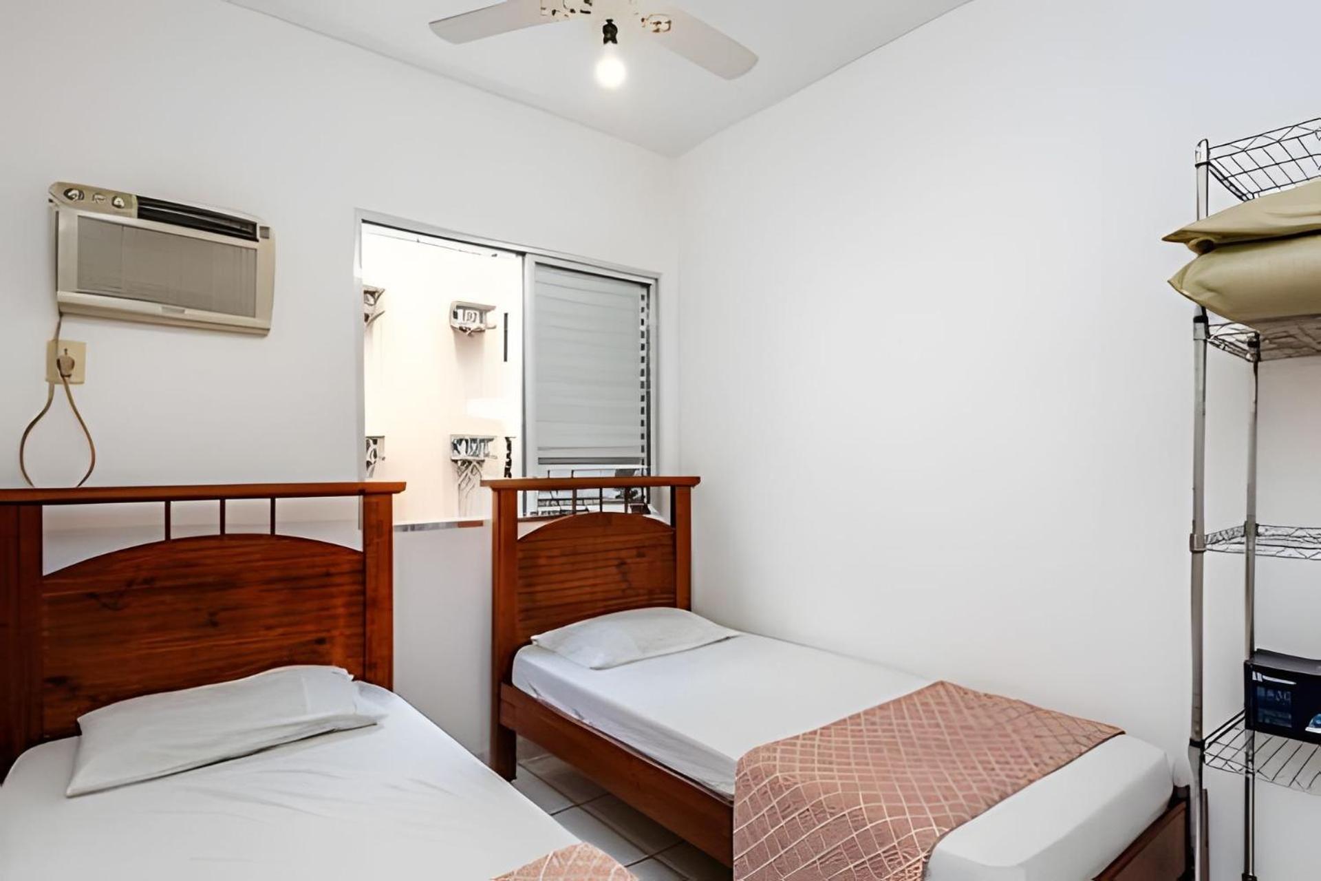 Apto Na Enseada Excelente Localizacao, 500M Da Praia, Garagem, Ar Condicionado Portaria 24 Horas Guarujá Eksteriør bilde